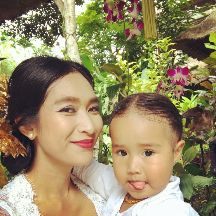 <p>Kina memang menggemaskan ya. (Foto: Instagram/happysalma)</p>