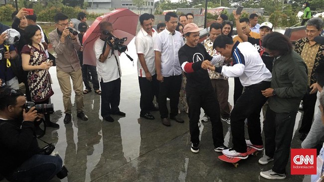 Sejumlah atlet mengungkapkan keluh kesah mereka saat Menpora Imam Nahrawi mengunjungi lima cabang olahraga pada hari Selasa (20/3).