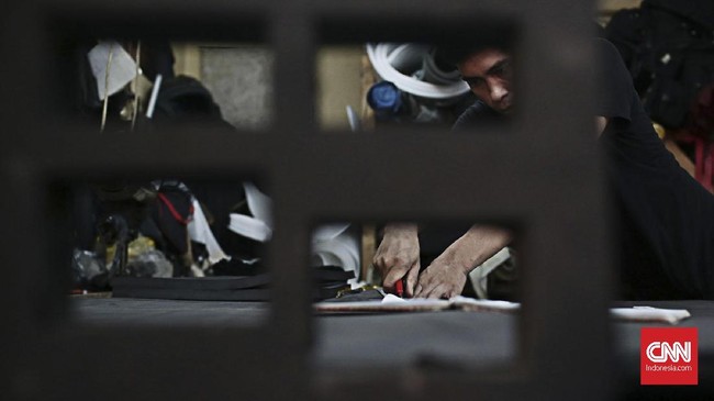 Plafon Kredit Usaha Rakyat (KUR) pada 2019 dipatok sebesar Rp140 triliun atau naik 13,8 persen dibanding tahun lalu, yakni Rp123 triliun.