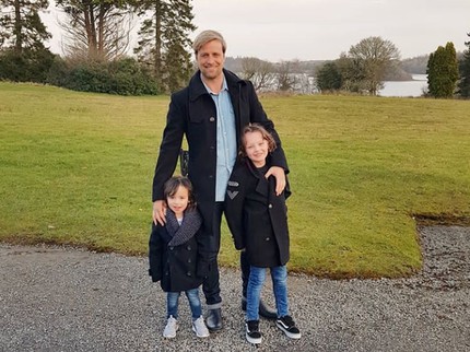 Kian 'Westlife' dan Kesibukannya Jadi Ayah Tiga Anak
