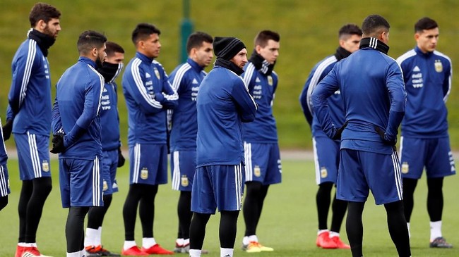 Promotor pertandingan Israel melawan timnas Argentina di Yerusalem, Comtec Group, berusaha meyakinkan FIFA untuk mencoret tim Tango dari Piala Dunia 2018.