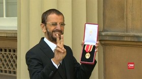 VIDEO: Ringo Starr Susul Paul McCartney Dapat Gelar 'Sir'