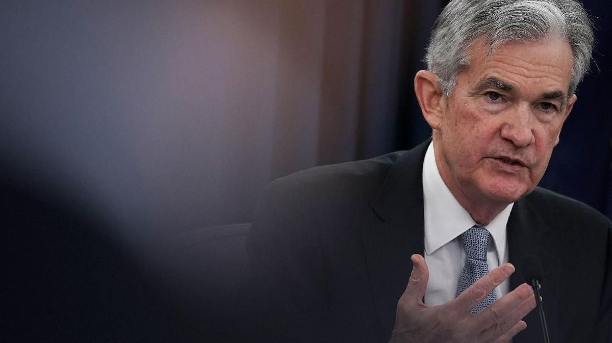 Sindir Trump, Powell Ingatkan Bahaya Cawe-cawe Kebijakan The Fed