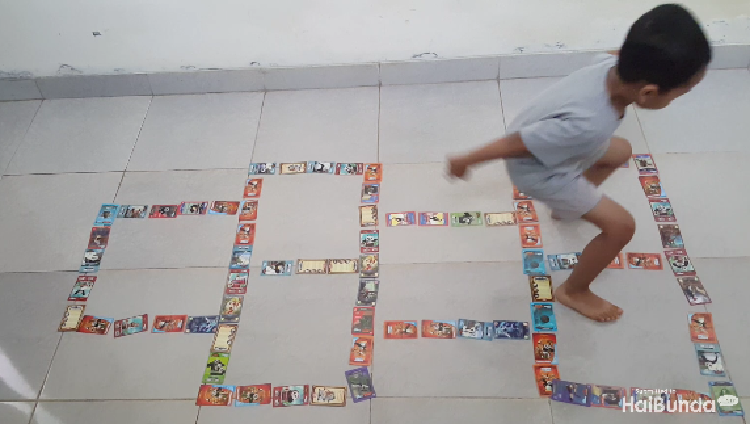 Bernostalgia sejenak yuk, Bun. Mainan apa yang dulu sering dimainkan di masa kecil?
