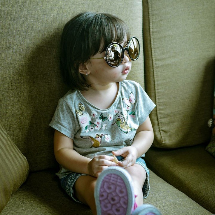 <p>Ini pose Jemma saat santai. Asyik ya, Bun. (Foto: Instagram/marulitampubolon)</p>