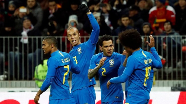 Salah satu Bek Brasil Miranda menyatakan Selecao saat ini siap menghadapi Jerman meskipun ada bayang-bayang kekalahan telak di Piala Dunia 2014.