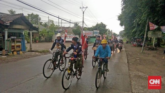 Sekitar 10 orang pecinta sepeda tua akan menggowes dari Anyer sampai Bali. Mereka akan bergabung dengan 15 ribu pecinta sepeda tua lainnya dalam Kongres IVCA.