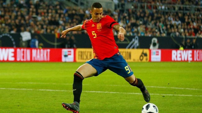 Uji tanding dua juara dunia terakhir sama kuat hingga turun minum. Rodrigo Moreno membuat Spanyol unggul lebih dulu sebelum Thomas Mueller menyamakan skor.