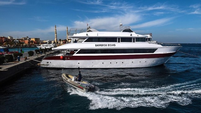 Kementerian Keuangan menargetkan kebijakan pembebasan pajak barang mewah atas yacht bisa berlaku kuartal I 2019 ini.