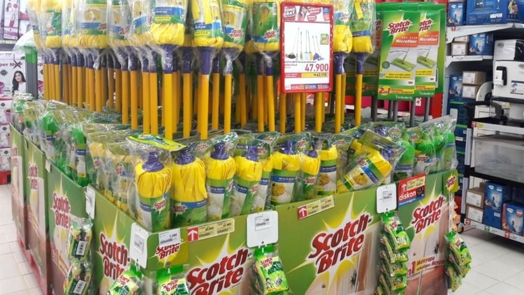 Kondisi rumah yang nyaman juga bisa tercipta kalau produk yang dipakai untuk bersih-bersih berkualitas. Ya nggak, Bun?