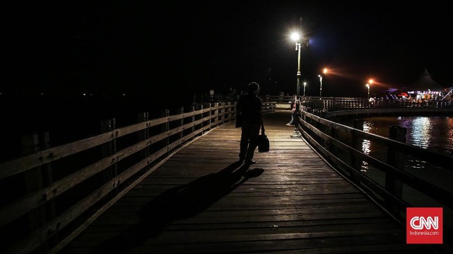 Balada Tukang Foto Keliling di Ancol