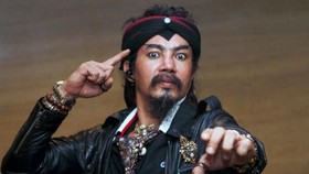 Limbad Gagal Sembur Api, Jenggot Terbakar hingga Mesti Operasi