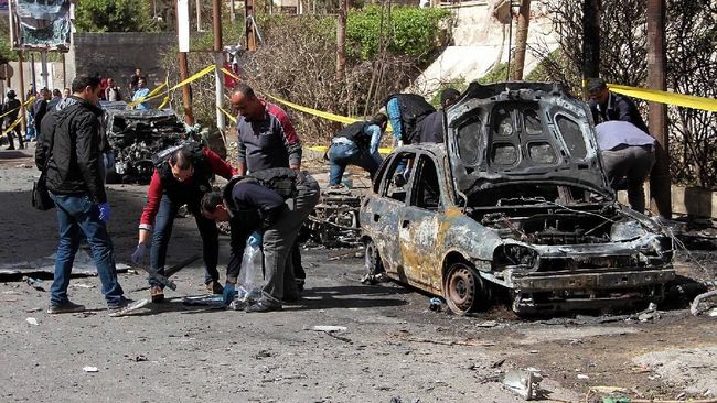 Bom Meledak Jelang Pilpres Mesir, Dua Polisi Tewas