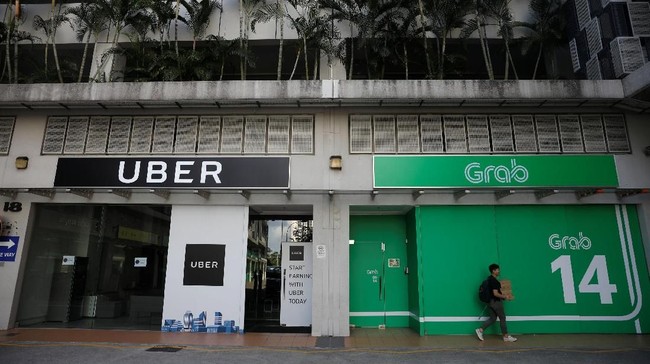 Grab mengatakan mereka tidak setuju dengan penilaian pengawas anti-monopoli Singapura bahwa pengambilalihan operasi Uber telah membahayakan persaingan usaha. 
