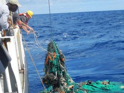 Target Pembersihan 100 Ribu Ton Sampah dari Samudra Pasifik Utara