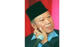 Probosutedjo Dimakamkan di Kemusuk, Yogyakarta