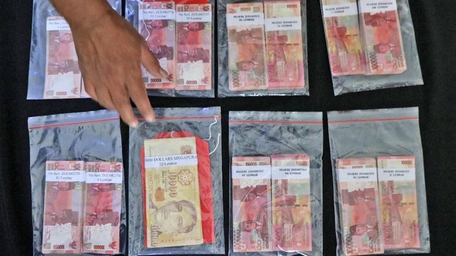 BI menyebut peningkatan transaksi digital di tengah pandemi covid-19 membuat peredaran uang palsu semakin berkurang.