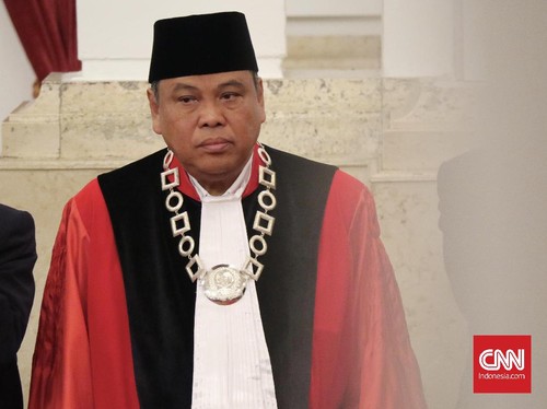 Hakim MK: Penulisan Ulang Sejarah Harus Objektif, Bukan oleh Penguasa