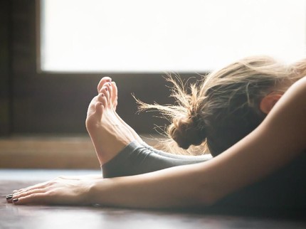 3 Manfaat Utama Yoga bagi Ibu Bekerja