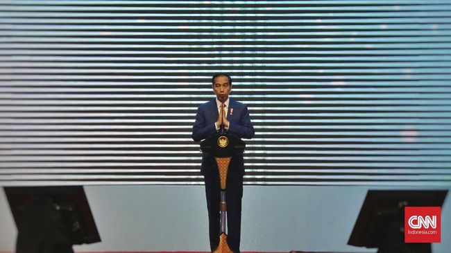 Jokowi Minta Kepala Daerah Berinovasi Jika Mau Jadi Presiden Presiden Jokowi meminta para kepala daerah berinovasi dalam memerintah agar dikenang rakyat dan bisa terpilih menjadi Presiden.