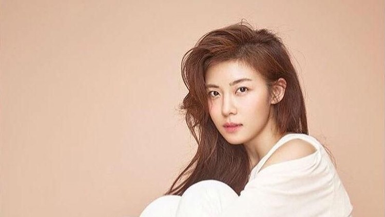 Deretan skincare Korea berikut merupakan andalan para artis cantik Negeri Ginseng.
