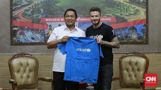 Saat berkunjung ke Malang, duta UNICEF David Beckham meminta kasus perundungan (bully) terhadap anak diperangi. Pihak sekolah diminta perketat awasi bully.