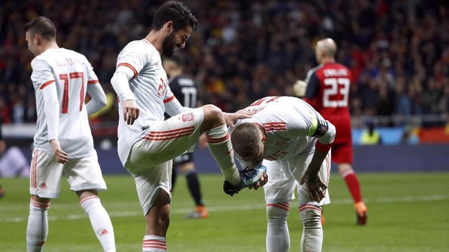 Hingga bulan Maret ini, timnas Spanyol sukses menjaga rekor tak terkalahkan dalam 18 laga internasional secara beruntun sejak dua tahun lalu.