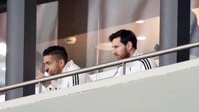 'Argentina, Jangan Pernah Kritik Messi'