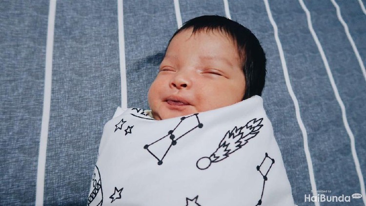 Dari hal-hal terkait kerajaan, kita juga bisa dapat inspirasi nama buat si calon bayi, Bun.