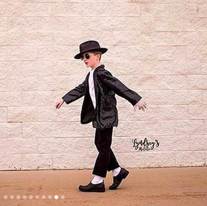 Hmm, jangan-jangan Jett bakal jadi the next Michael Jackson nih. (Foto: Instagram/ @lyndseywright_lyndseysphotoco)