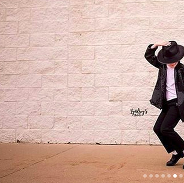 Nah, melihat kesungguhan Jett belajar gerakan Michael Jackson, Lyndsey menawarkan putranya untuk melakukan sesi foto dengan tema Michael Jackson di ulang tahunnya yang ke-8. (Foto: Instagram/ @lyndseywright_lyndseysphotoco)