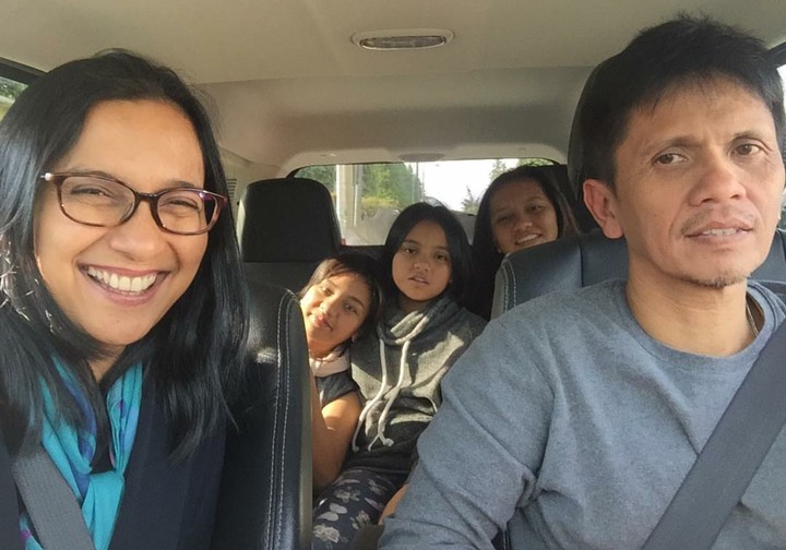 17 Tahun Menikah, Shahnaz Haque dan Gilang Ramadhan Kian Mesra