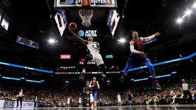 FOTO: Aksi Bintang NBA di Pengujung Babak Reguler