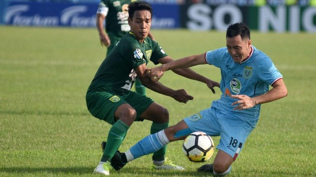 Persela Lamongan bermain imbang 1-1 dengan Bali United pada laga pekan keempat Liga 1 2018 yang berlangsung di Stadion Surajaya, Lamongan, Senin (16/4).