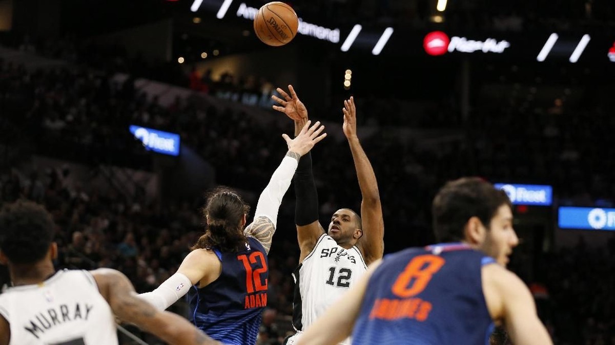 FOTO: Aksi Bintang NBA di Pengujung Babak Reguler
