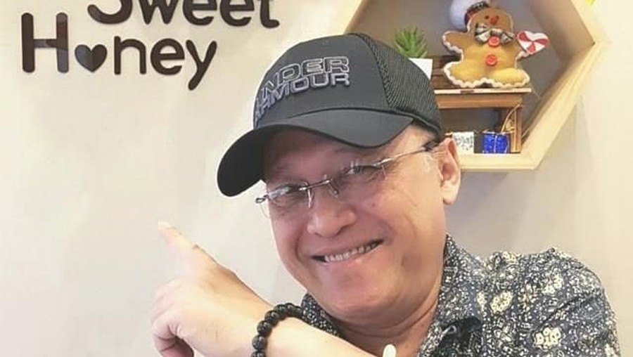 Setia Dampingi Mario Teguh, Ini Pose Linna Teguh Bersama Makanan
