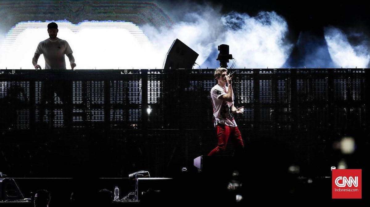 FOTO: The Chainsmokers Kembali Menghentak Jakarta