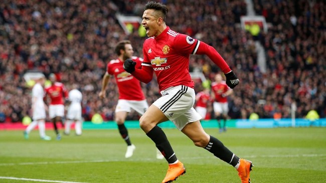 Manchester United menang 2-0 atas Swansea City pada laga lanjutan Liga Primer Inggris. Alexis Sanchez cetak satu gol dan satu assist.