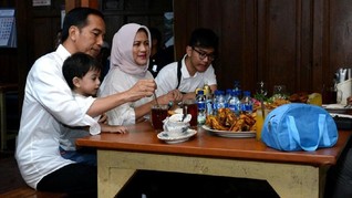 Kuih Lemper Isi Udang Kering ala Jawa-Selangor