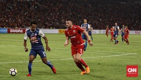 Persija vs Arema Imbang 1-1 di Babak Pertama