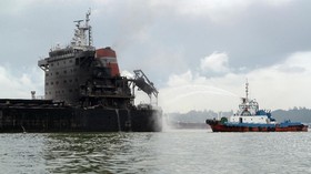 Kapal Tanker Meledak di Siprus, Polisi Selamatkan 5 Awak