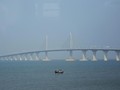FOTO: China Pamer Jembatan Laut Terpanjang di Dunia