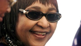 Winnie 'Anti-apartheid', Eks Istri Nelson Mandela Meninggal