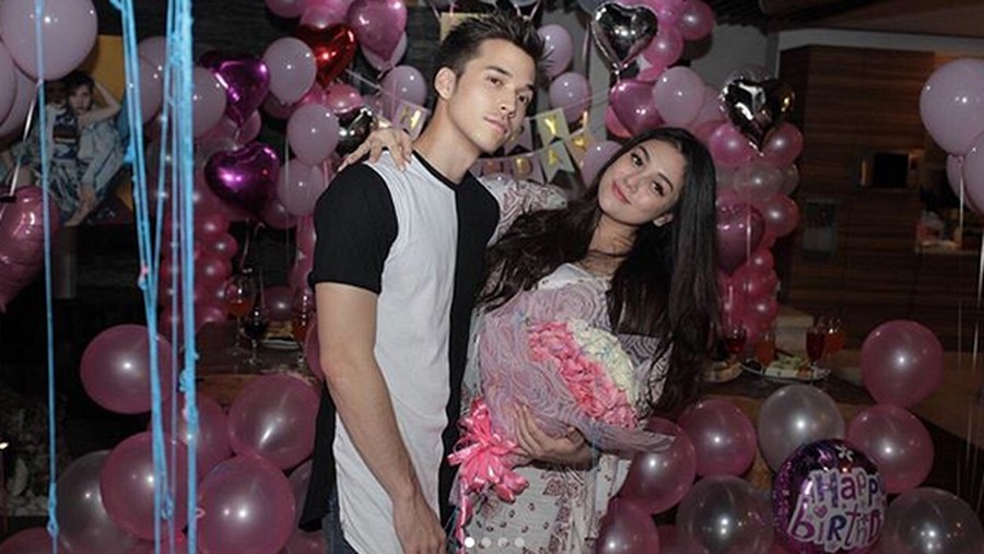 stefan william Rayakan ulang tahun Celine Evangelista, di berikan kejutan