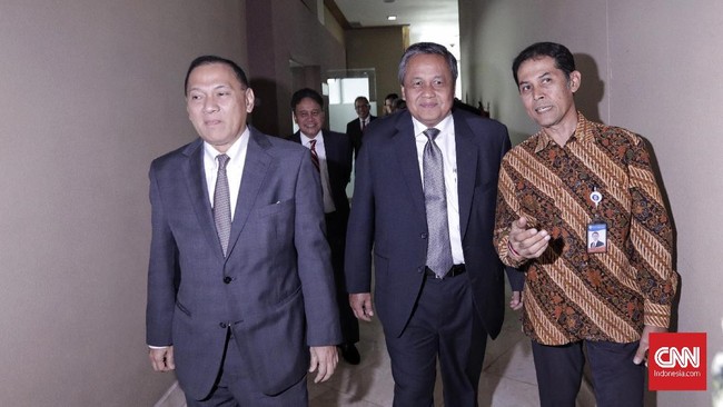 Dewan Perwakilan Rakyat (DPR) mengesahkan hasil uji kelayakan (fit and proper test) Calon Gubernur Bank Indonesia (BI) periode 2018-2023 Perry Warjiyo.