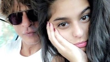 Nongkrong di New York, Putri Shah Rukh Khan Jadi Sorotan