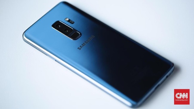 CNNIndonesia.com mendapat kesempatan menjajal ponsel unggulan terbaru Samsung Galaxy S9+, sejauh mana performanya?