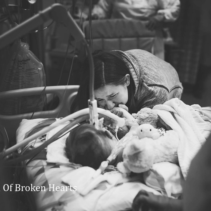 <p>Putri cilik Kristi dan Justin ini bernama Adalynn atau Addy. Dia lahir dengan penyakit jantung bawaan. (Foto: Facebook/ World of Broken Heart)</p>