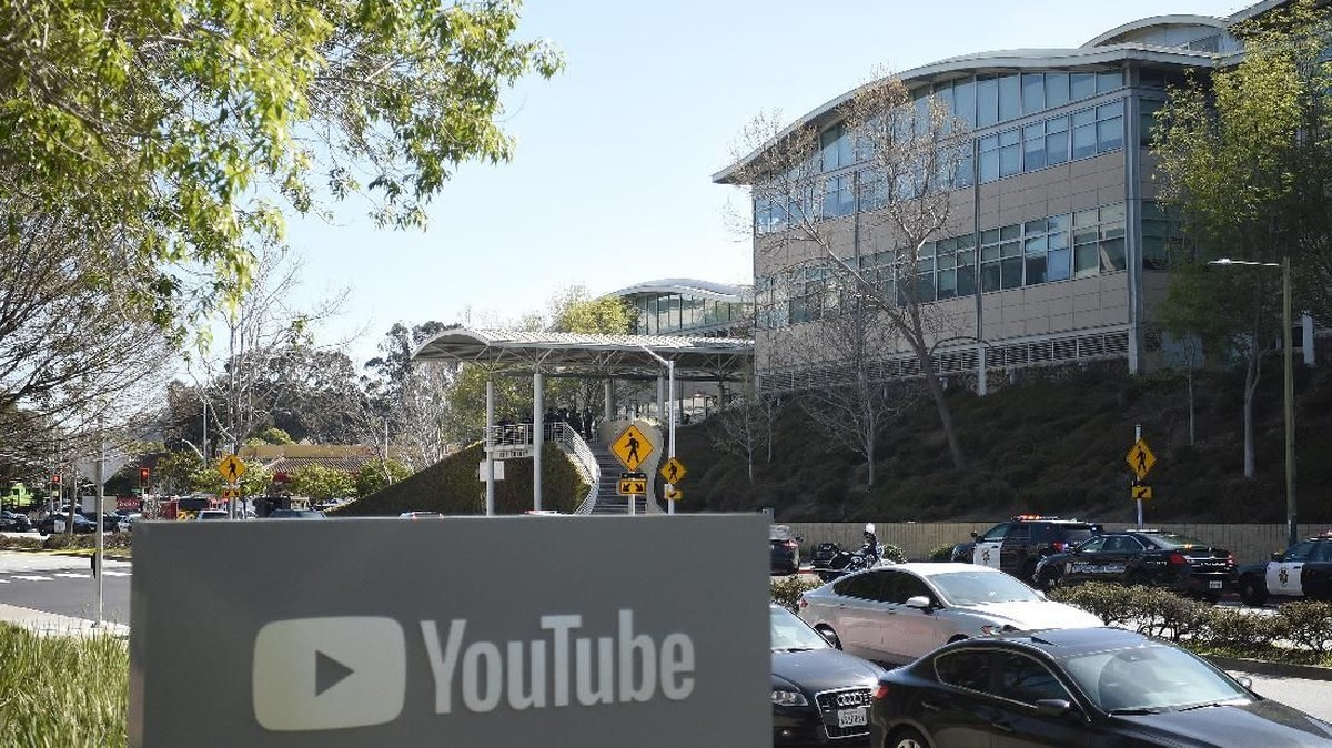 FOTO: Kisah Tegang Karyawan saat Penembakan di Kantor YouTube