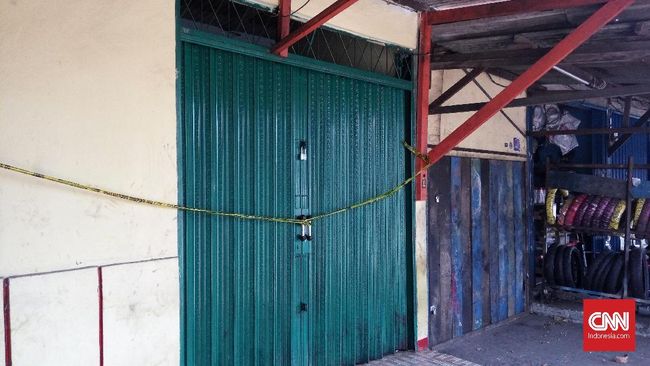 Warung GG Penjual Miras Maut Oplosan yang Renggut 8 Nyawa Warung GG Penjual Miras Maut Oplosan yang Renggut 8 Nyawa